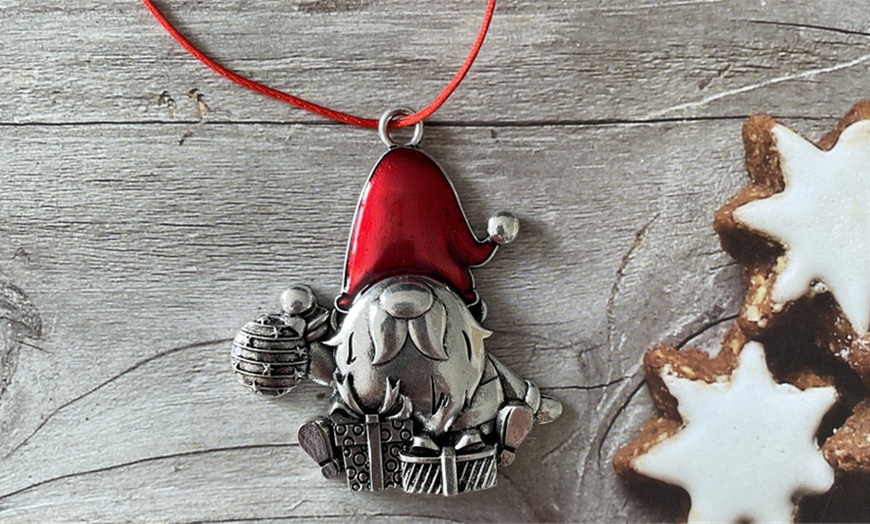 Image 7: Christmas Gonk Gnomes Metal Hanging Decorations