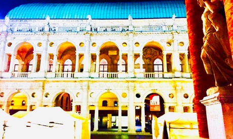 Vicenza: 1 notte in camera Standard o Deluxe con colazione e cena opzionale per 2 presso Hotel De La Ville 4*