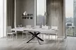 Ausziehbarer Esstisch „Volantis“ in der Farbe und Größe nach Wahl - Second Medium
