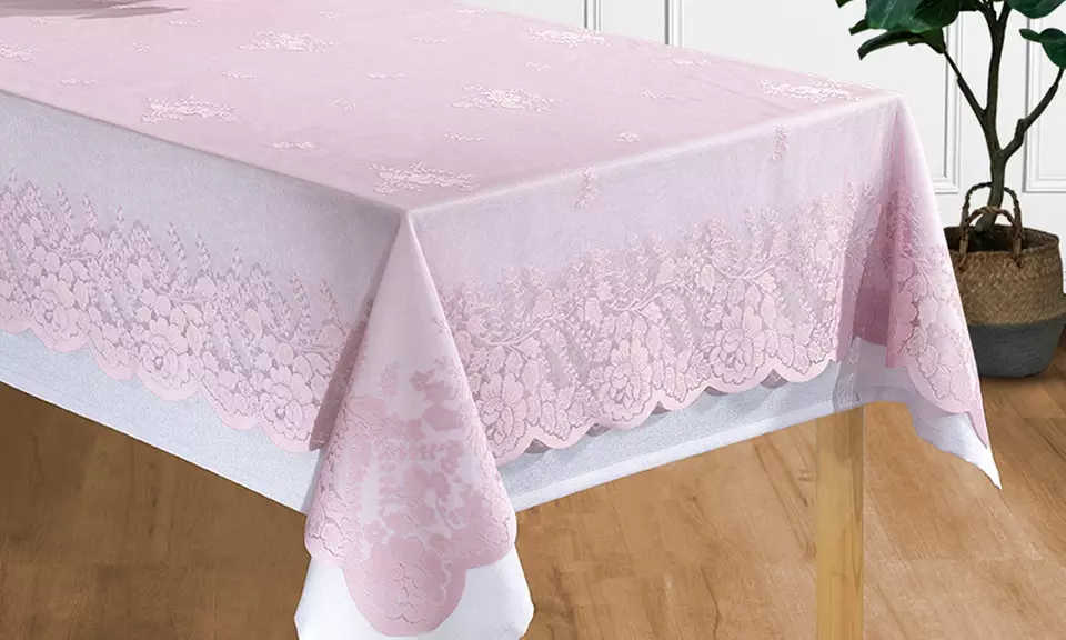 Lot nappe et surnappe en dentelle