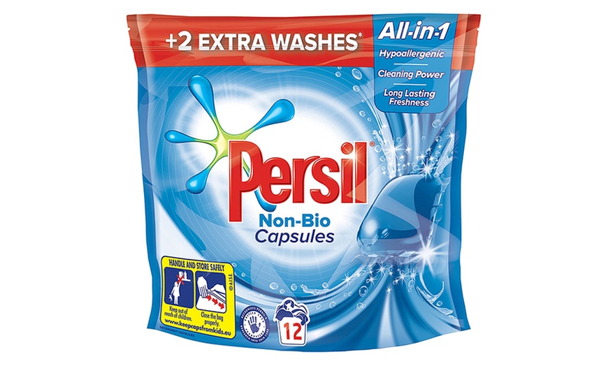 Image 3: 60 Persil Tablets and Laundry Bag