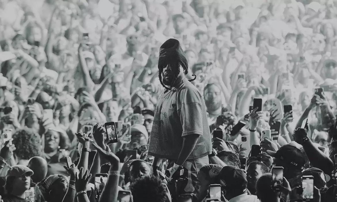 Wale - Every Blue Moon Tour on October 29 at 8 p.m. - Second Medium