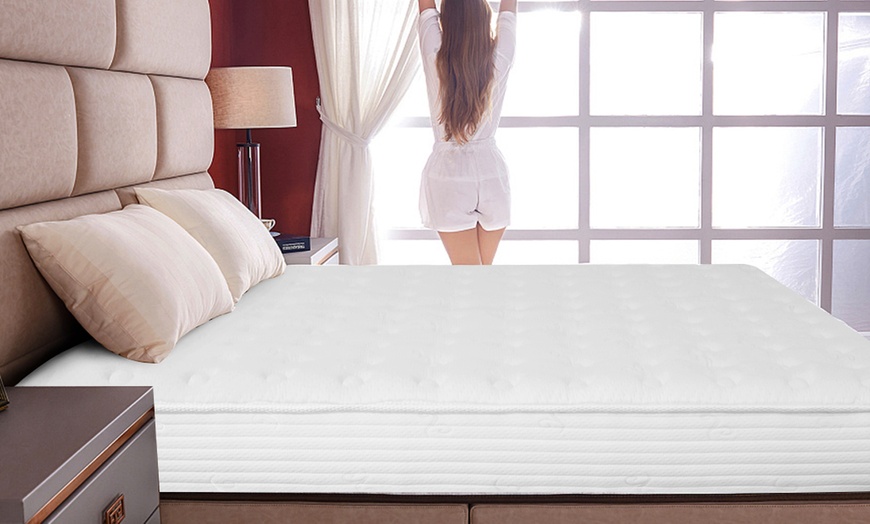 Image 2: Memory Foam Pocket Sprung Mattress 