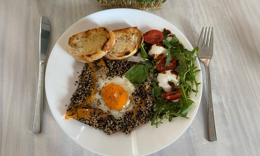 Image 1: Marokkanisches Frühstück-Menü inkl. Heißgetränk für 1 oder 2 Personen