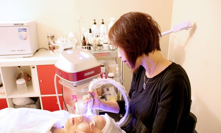 Image 2: Enhance Your Lashes with More Fullness at YOUR FACE LAB