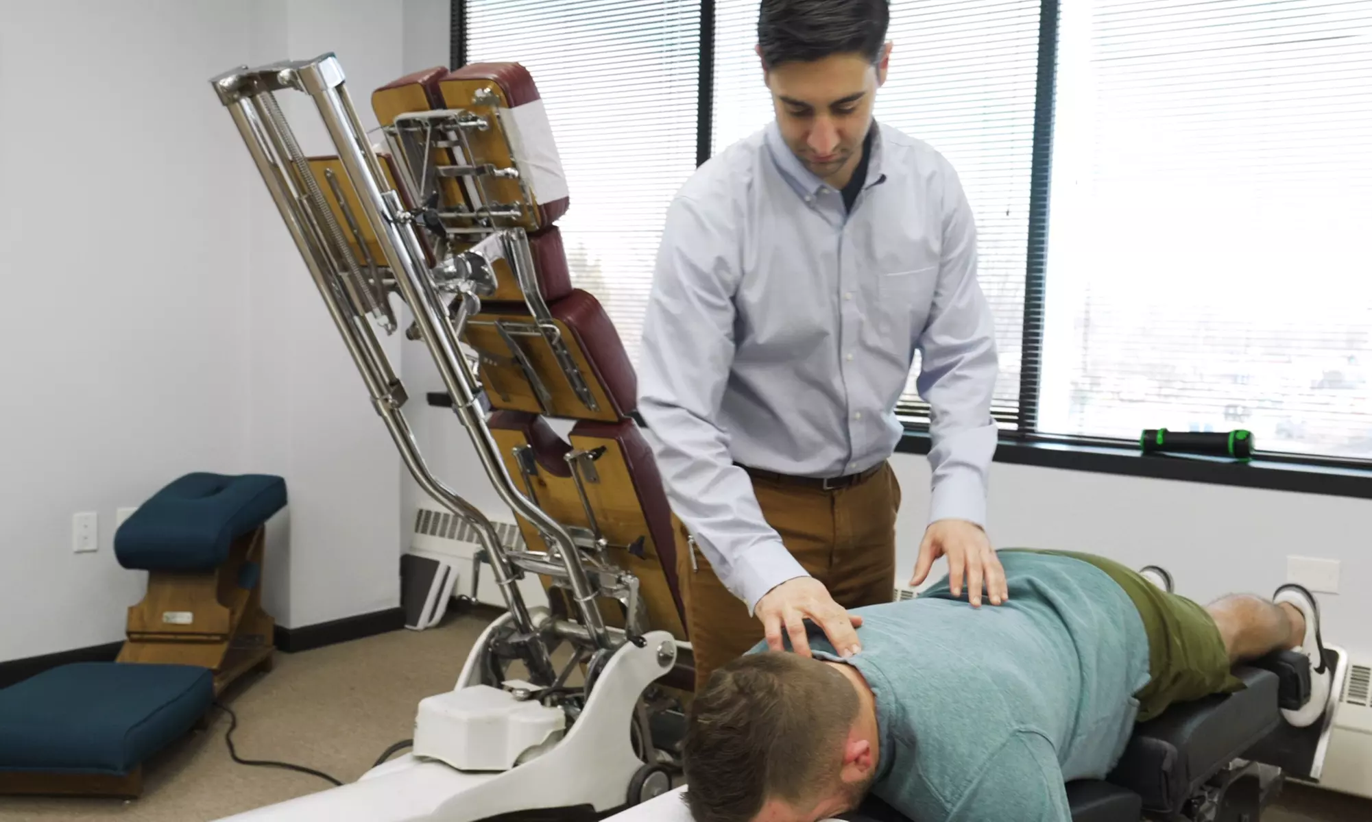 Consultation, Exam, X-Rays, and Spinal Decompression Therapy at The Disc Chiropractic (Up to 78% Off) - Primary Image