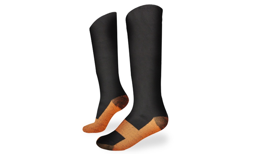 Image 6: Copper-Infused Compression Socks