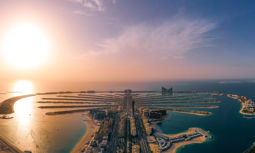 Image 1: The View at The Palm Ticket with One-Way Mono Rail Gateway to Atlantis