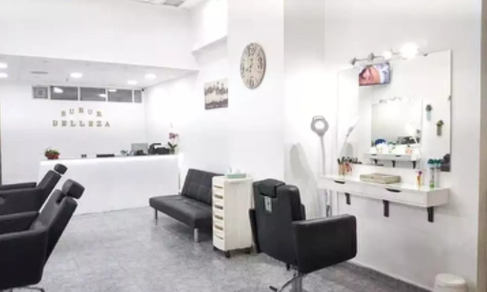 Cejas definidas y naturales: sesión de microblading o microshading