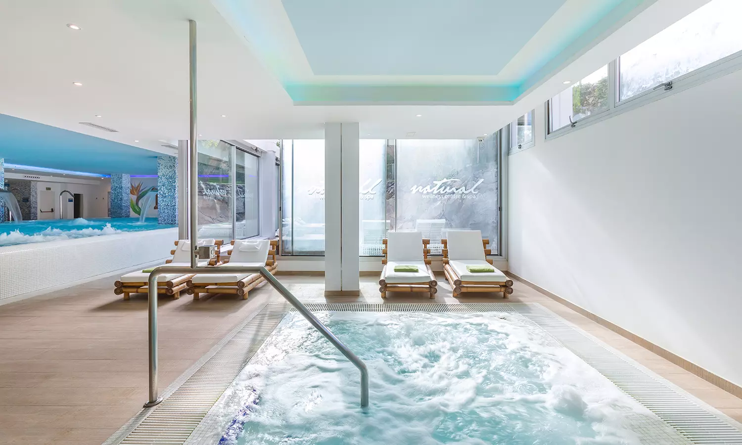 Acceso a circuito de spa de 4 * con tratamientos extra para 2 personas