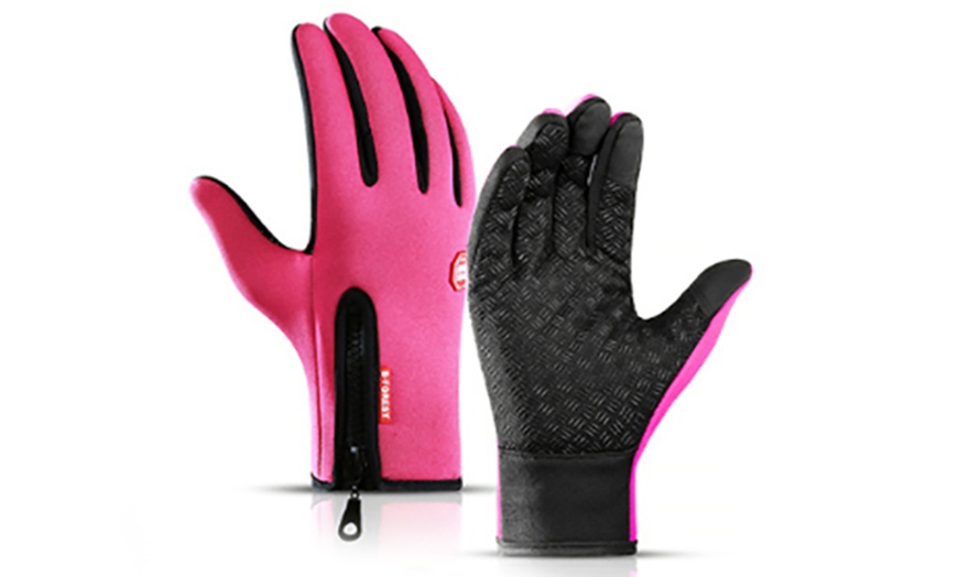 Image 7: Winter Touchscreen Thermal Gloves