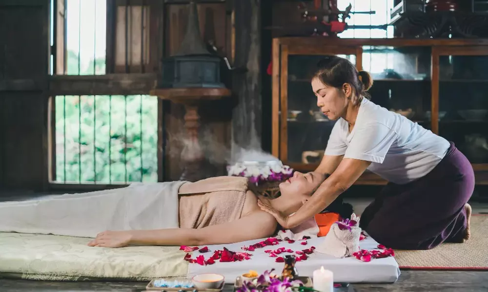 Massage au choix en solo ou en duo, option réflexologie plantaire (jusqu'à 38% de remise) - Second Medium