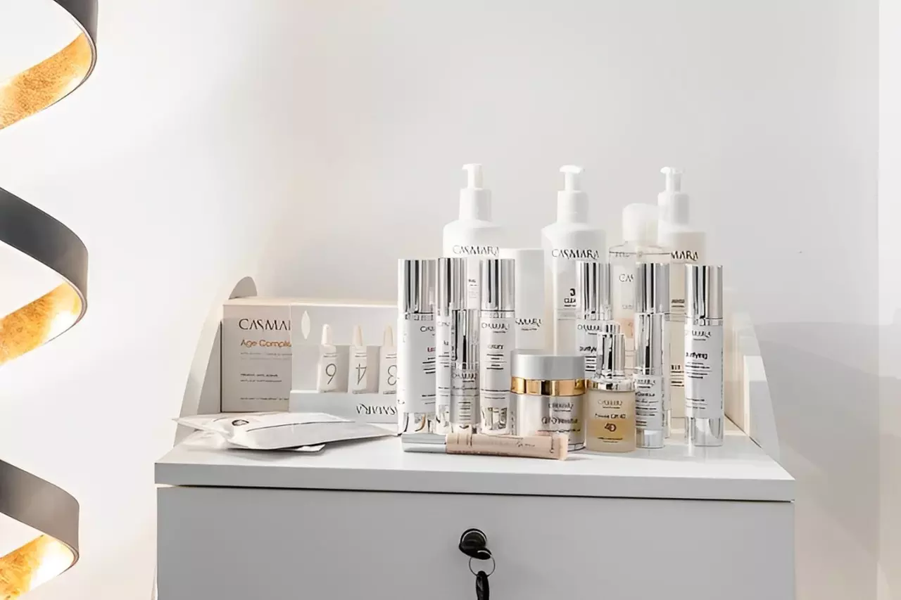 Augenbrauen- & Wimpern färben inkl. korrektur