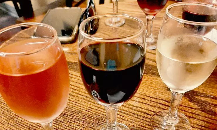 Winery Tastings & $25 Dining Credit for a Perfect Day Out