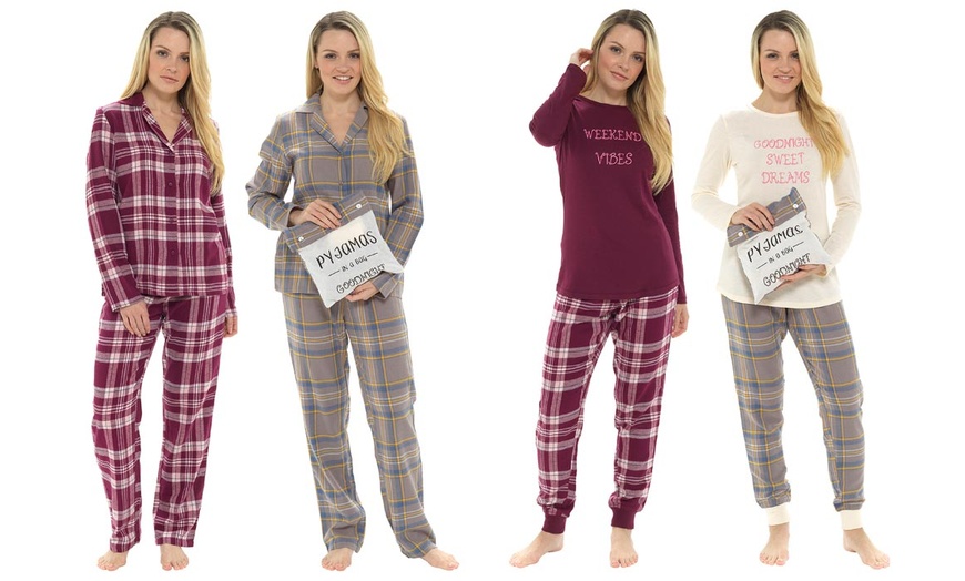 Image 1: Women's Pyjamas