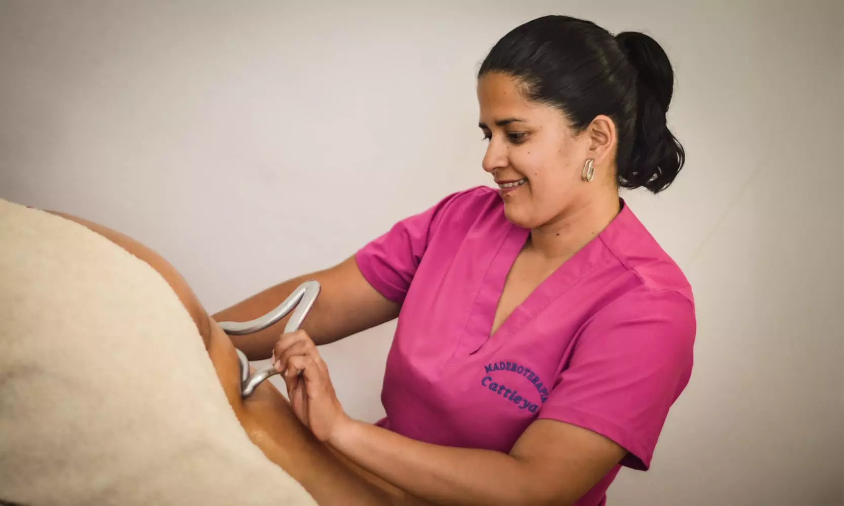 1 o 3 sesiones de maderoterapia o metalterapia con bebida de cortesía