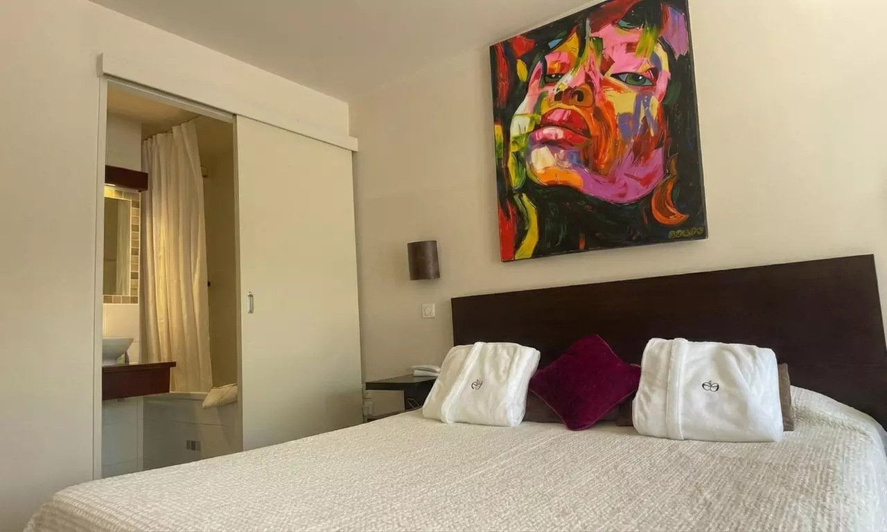 Agde : 1 ou 2 nuits en chambre double ou Junior suite avec PDJ et spa