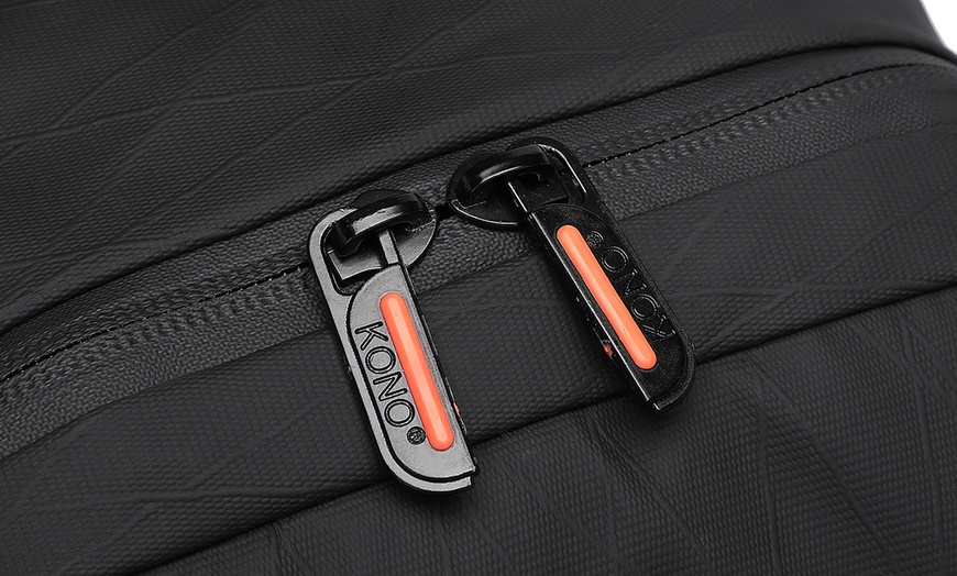 Image 9: Men's Lightweight Dalily Crossbody Bag 