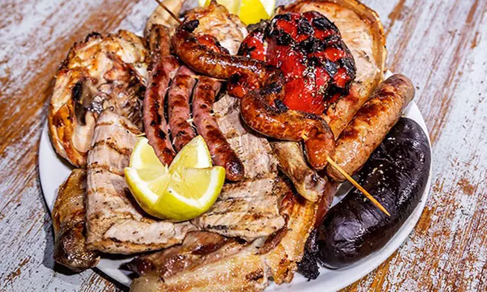 ♨ Menú clásico o Premium en La Cueva Caprichosa