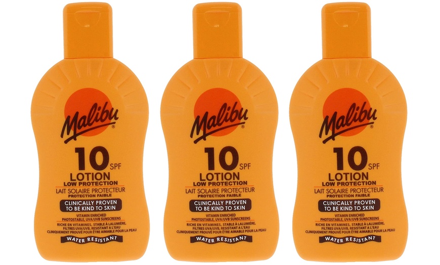 Image 5: Three-Pack of Malibu SPF Lotion or After Sun Lotion 200ml