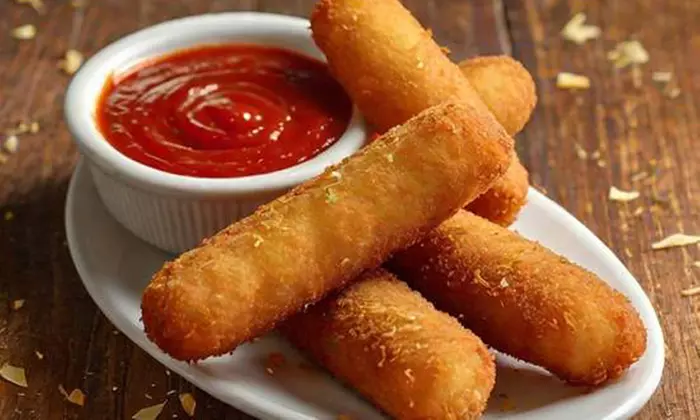 Savor Medium Pizzas or Pasta + Small Garlic Pizza