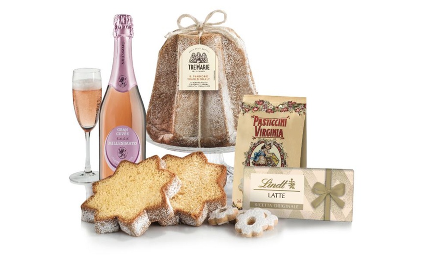 Image 8: Cesti natalizi con prodotti gastronomici Le Cadeau