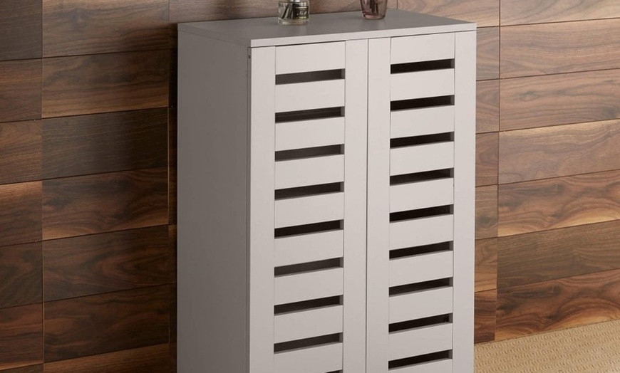 Image 3: Norway Two- or Three-Door Shoe Cabinet