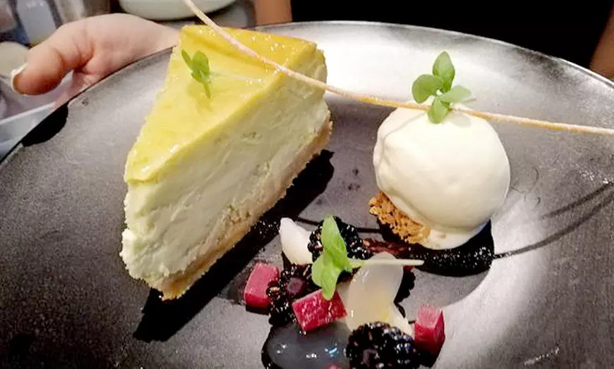 Image 3: 2-Course Malaysian Dinner + Wine