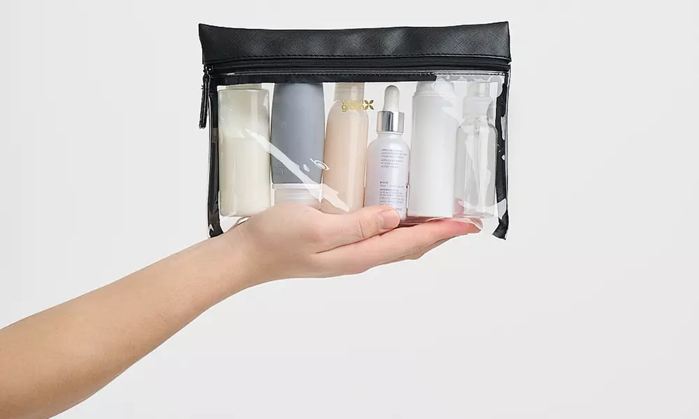 Victoria Green Hanging Wash Bag Travel Organisers