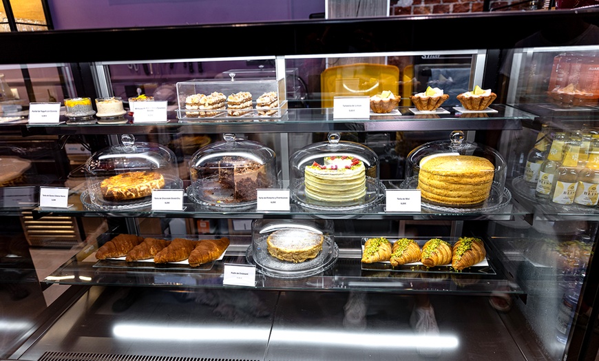 Image 13: Brunch para 2 o 4 con dulces, salados, bebidas y premium con cócteles
