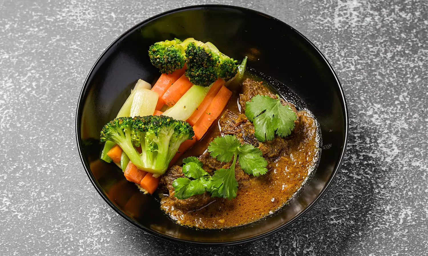 Kulinarische burmesische Reise - 3-Gänge-Menü für 1, 2 oder 4 Personen