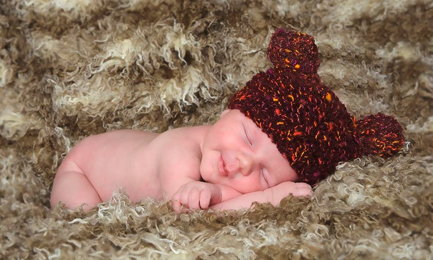 Image 1: Newborn Photoshoot