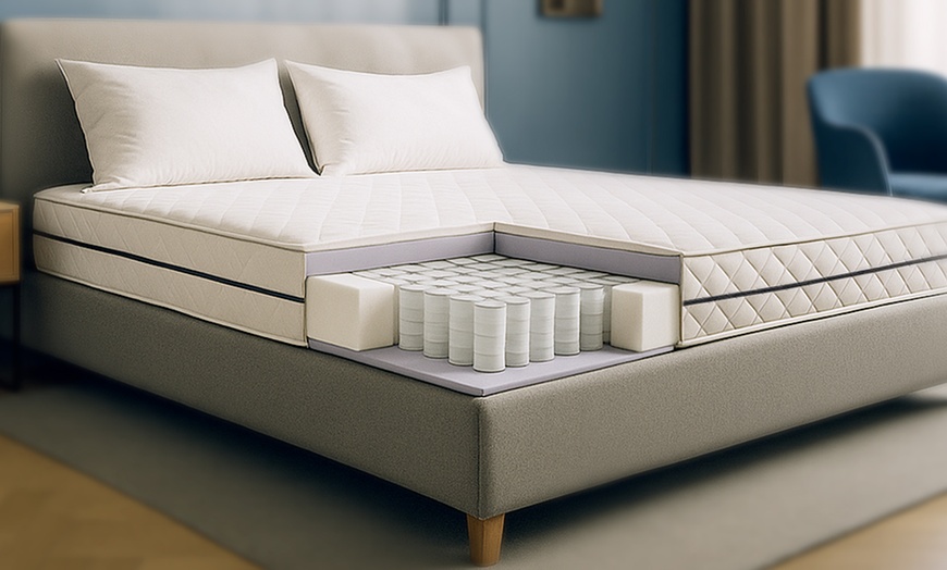 Image 2: Materasso in memory Waterfoam The White Stone