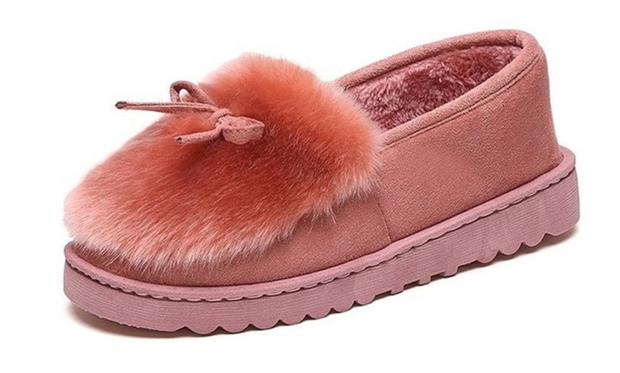 Image 11: Warm Fluffy Slippers