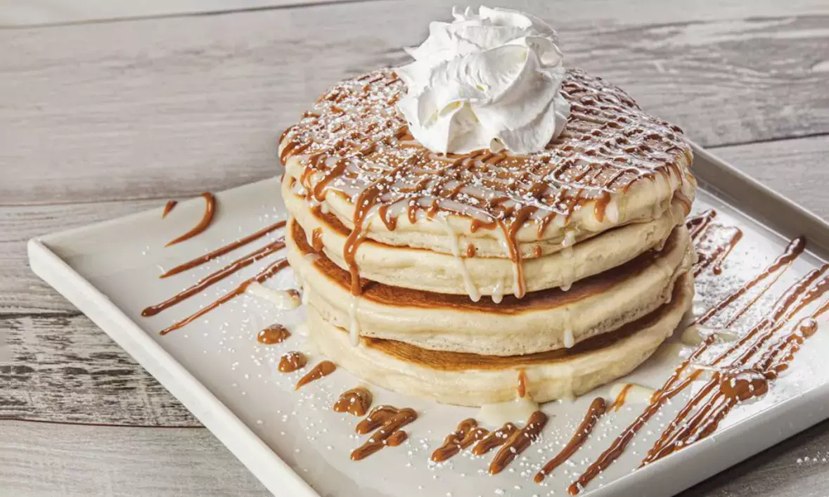 Dine & Delight: $15 or $30 Toward Food and Drinks at Casa El Desayuno
