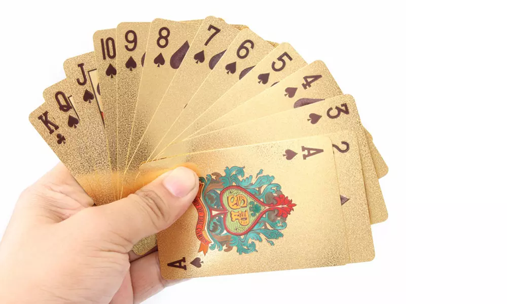 1, 2 ou 3 jeux de cartes plaqué or - Second Medium