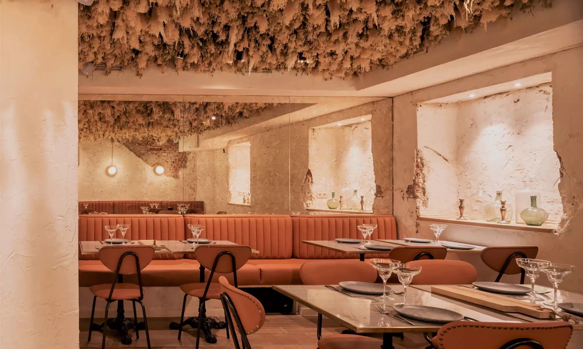 Menú mexicano para 2 o 4 personas con platos, bebidas y cócteles