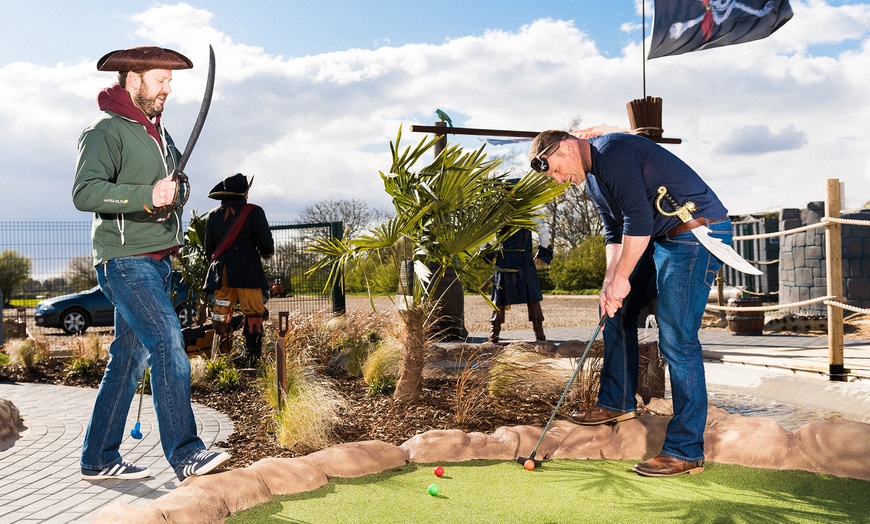 Image 3: Pirates Island Adventure Golf Entry: Child (£2.49), Adult (£3.49)