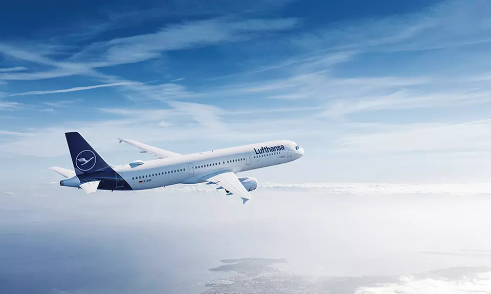 Bilety lotnicze Lufthansa – 9 zł za groupon zniżkowy wart 85 zł - Primary Image