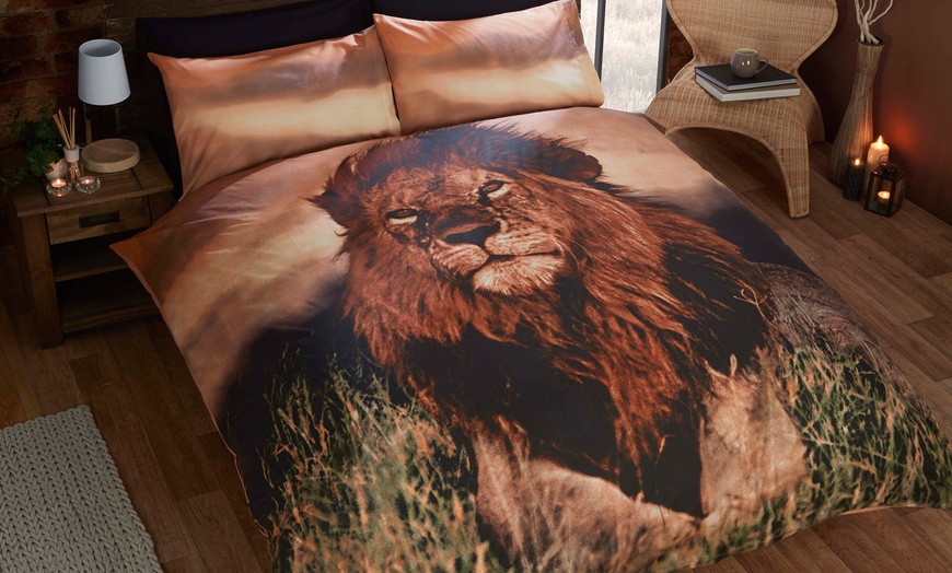 Image 7: Animal-Themed Duvet Cover Set