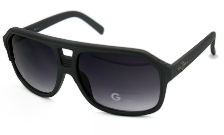 Image 3: Men's Guess Sunglasses