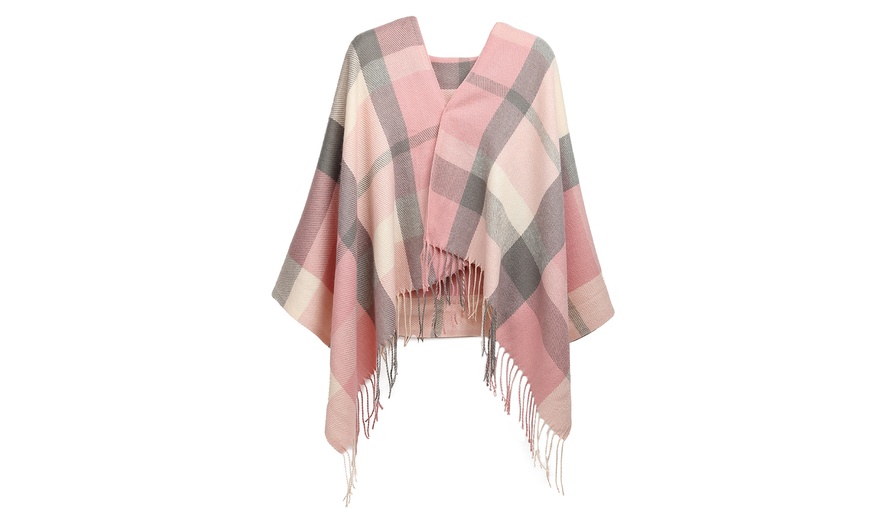 Image 24: Woman Fashion Long Shawl Grid Tassel 