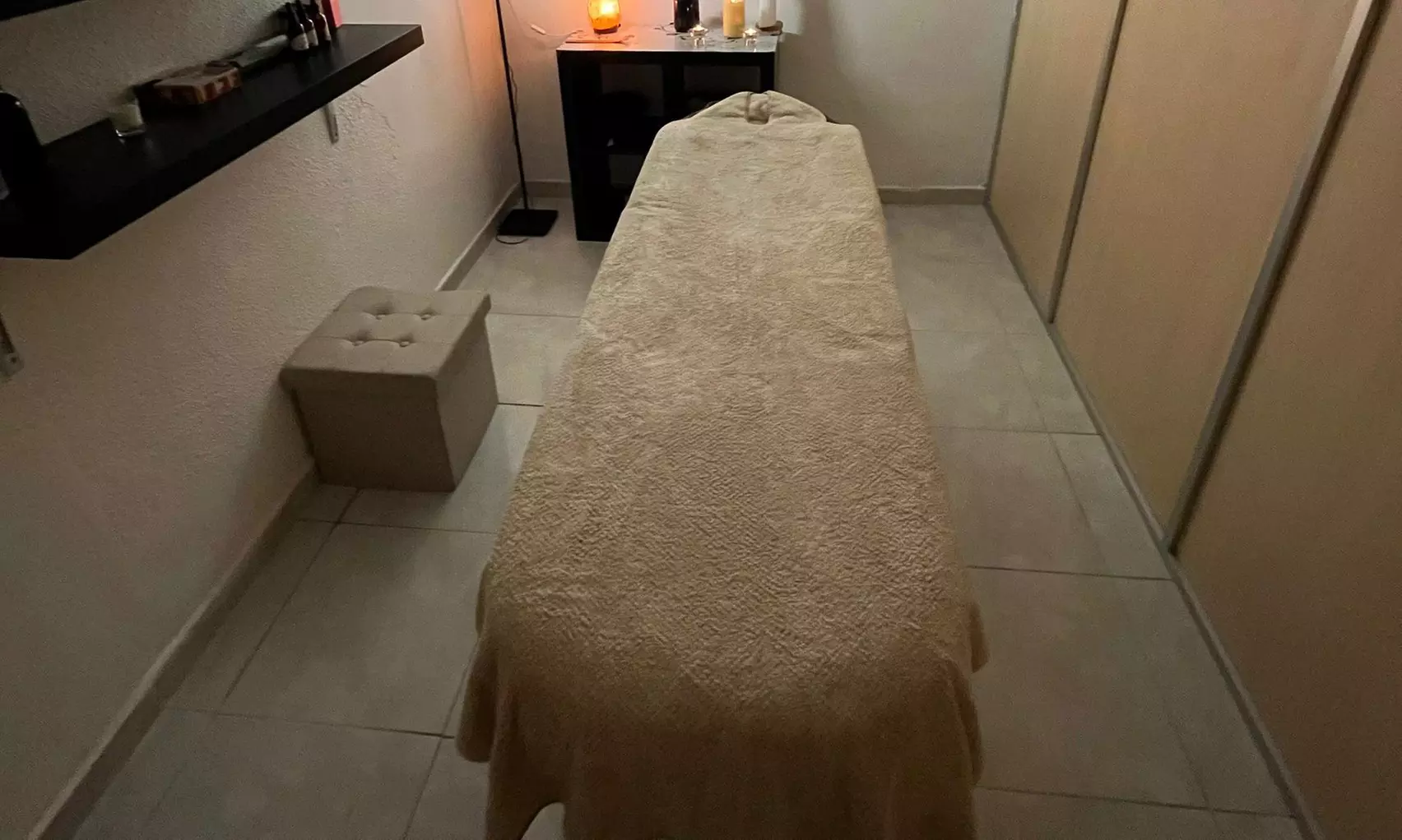 Masaje de hasta 60 minutos a elegir entre varias disciplinas