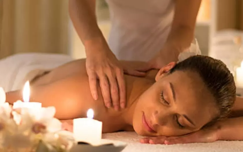 1, 2 o 3 masajes de 60 minutos para 1 persona de tipo a elegir