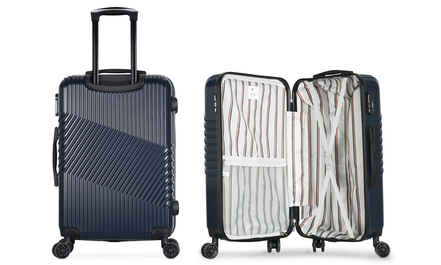 Image 26: Four-Piece Luggage Set