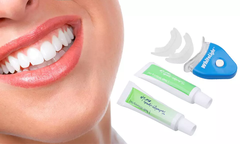 Kit de blanchiment dentaire "White Light" - Primary Image