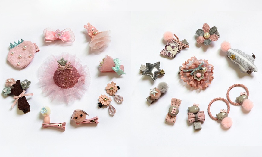 Image 25: Children's Hair Clips