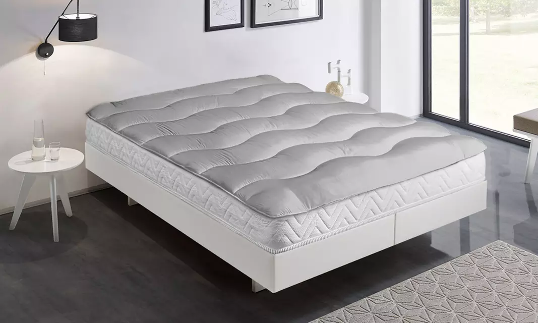 Surmatelas "Nuage" gris, épaisseur 5 cm, pour tout type de matelas, maintien par sangles élastiques, Sampur - Primary Image