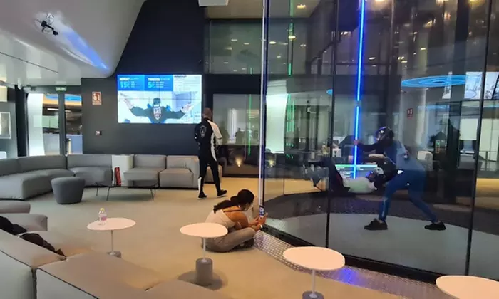 Experiencia de 2 vuelos en túnel de viento con fotos y vídeos para 1