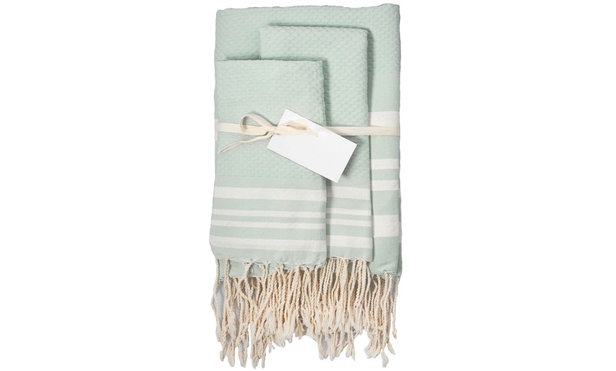 Image 2: Hamptons Bathroom Towel Set